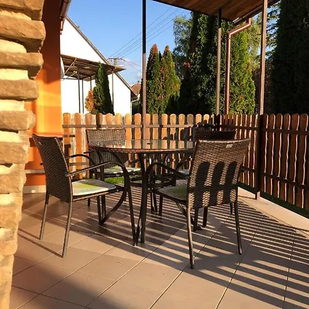 Prázdninový dům Kelemen Nyaralo Balatonmáriafürdő