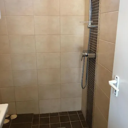 Kelemen Nyaralo Balatonmáriafürdő